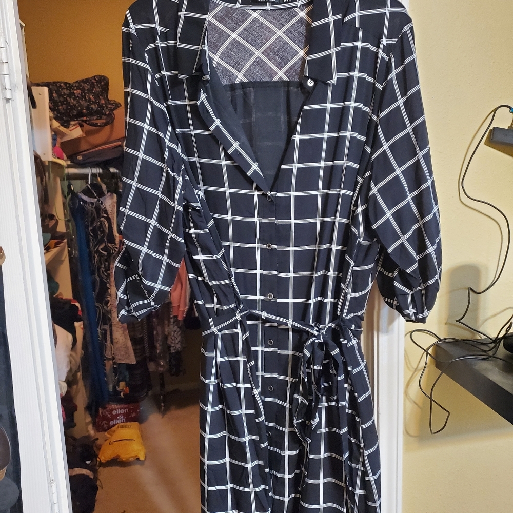 Black and white shirt dress